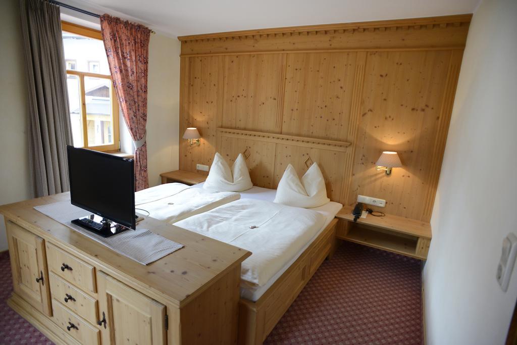 Alpengasthof Zur Post Schattwald Kamer foto