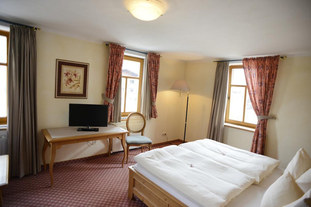 Alpengasthof Zur Post Schattwald Kamer foto